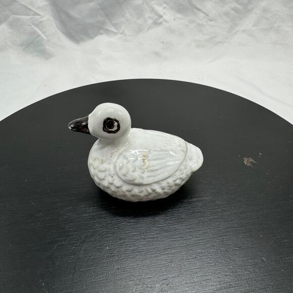 None Other - Vintage pottery duck/bird sculpture
